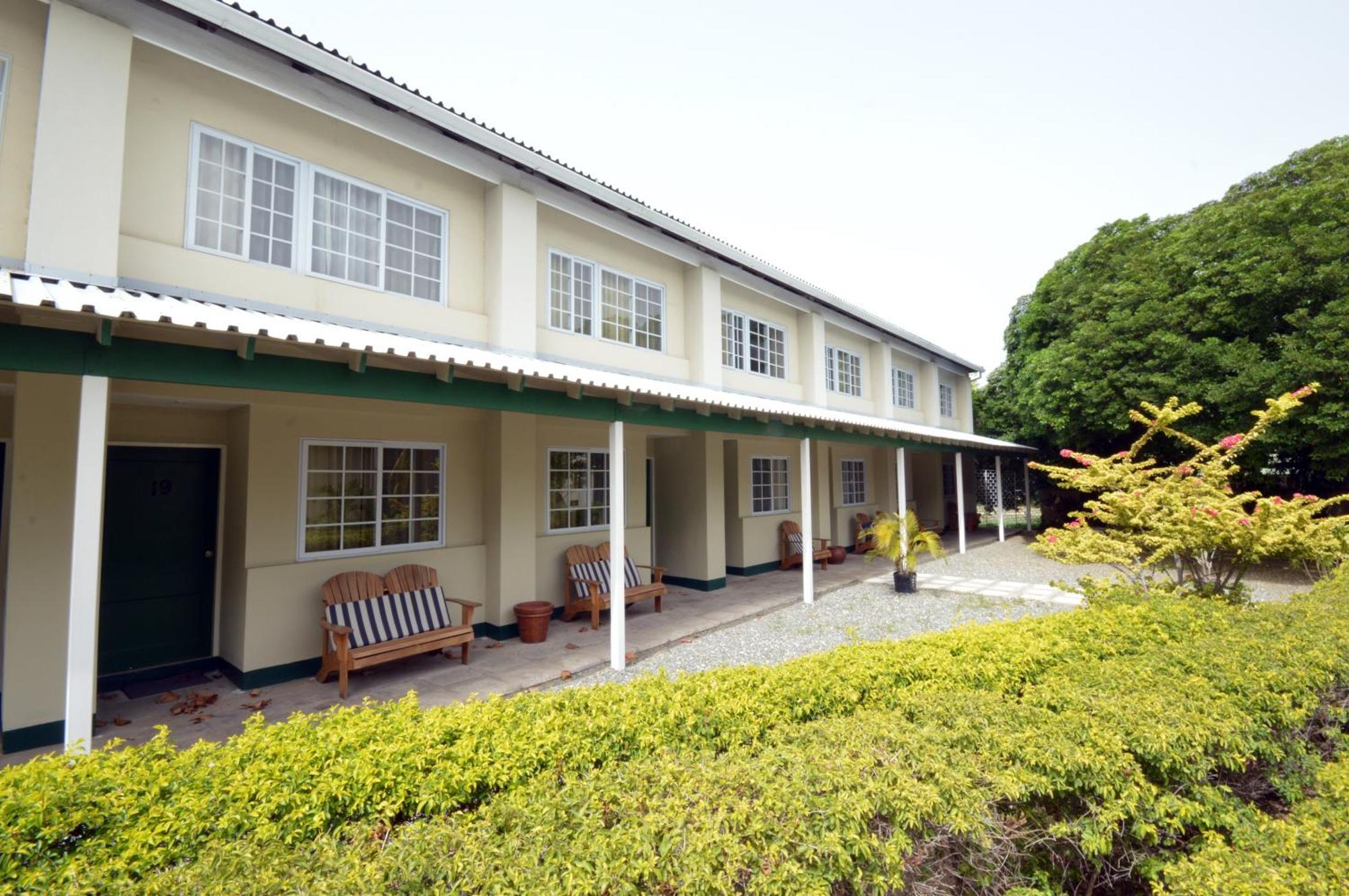 The Liguanea Club Hotel Kingston Exterior photo